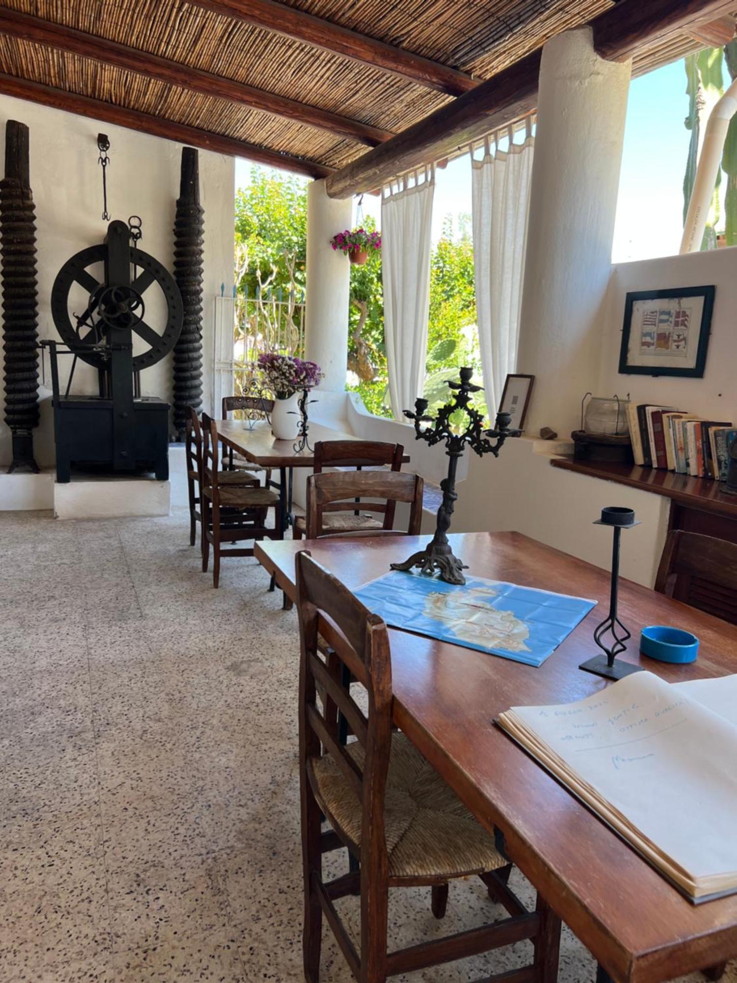La Giara Bed & Breakfast Vulcano  Exterior photo